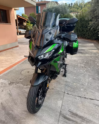 Kawasaki versys 650 km 9.000 + tris valigie