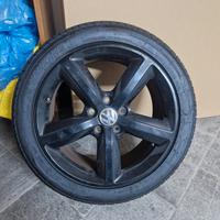 Cerchi VW da 17 con gomme nuove