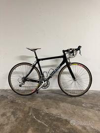 bicicletta da corsa Giant tcr