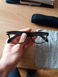 occhiali neri da vista non graduati €3