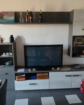 sala con divano 