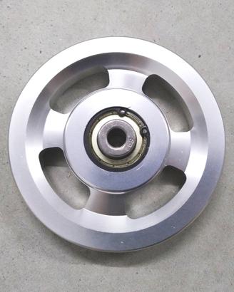 Puleggia per paranco manuale
