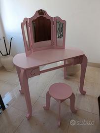 specchiera mobile trucchi per bambina