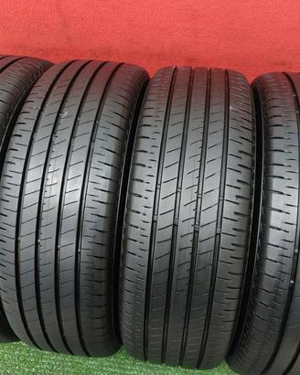 215 60 17 Gomme Estive Bridgestone 88% 215 60R17