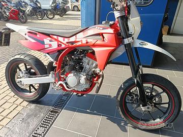 SWM 125 SM