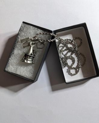 Gnomo ciondolo iniziale M e Cuore con catenina.