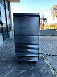 Macchina fabbrica ghiaccio