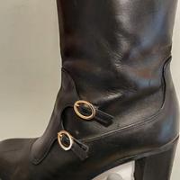 stivaletti in pelle nera 