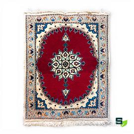 TAPPETO PERSIANO NAIN PICCOLO CAMPO ROSSO 81x61
