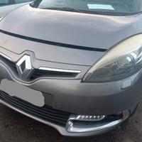 Ricambi Renault Scenic II 1.9 dCi del 2003