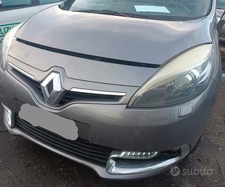 Ricambi Renault Scenic II 1.9 dCi del 2003