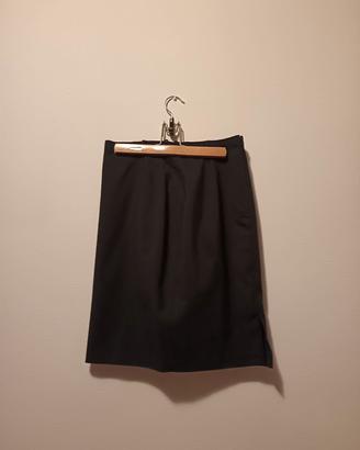 Gonna nera corta taglia 44