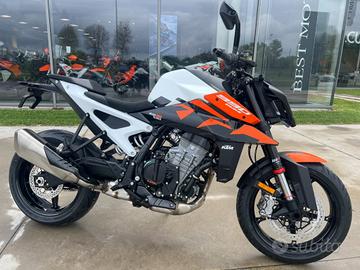 KTM 990 Super Duke TECH PACK