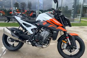 KTM 990 Super Duke TECH PACK