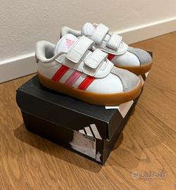 Scarpe Adidas bimba n.25