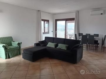 Ampio attico via barcellona