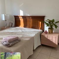 Testiera letto il legno + due comodini in legno