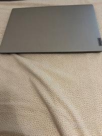 Computer portatile Lenovo Ideapad 3 i7 10th gen
