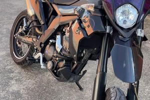 Mondial 125cc modello SMX125M