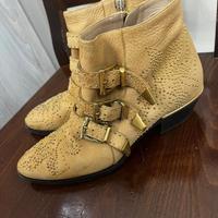 Stivali Chloé in pelle beige