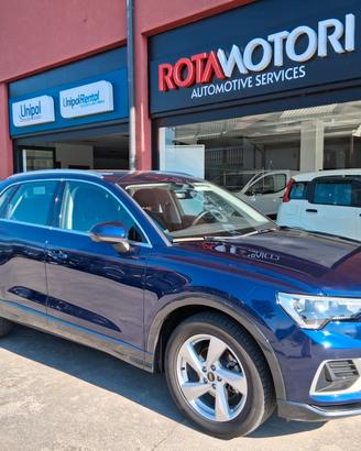 Audi Q3 35 TDI S tronic Business