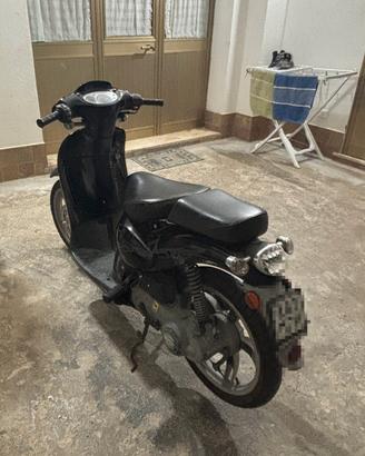 Piaggio Scarabeo 70 dr 2010