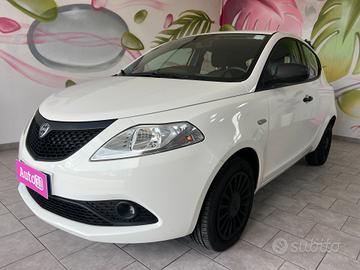 Lancia Ypsilon 1.2 69 CV 5 porte S&S Elefantino Bl