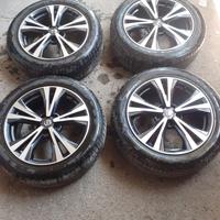 Nissan Qashqai Cerchi e Gomme 215/55/18 Estive