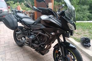 Yamaha Tracer 900 MT09  brutta  ma buona 2017 