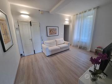 Anciua-Parcheggio incluso-300mt mare - da 120