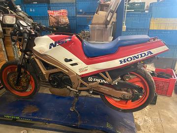 Honda nsr f da ricambi