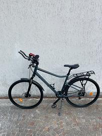 Riverside 500 – bici trekking 28”