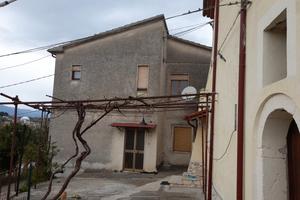 Casa unifamiliare in oasi di pace