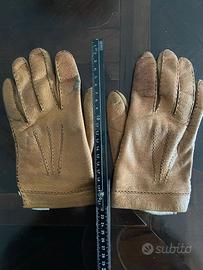 Guanti in pelle foderati con pelo