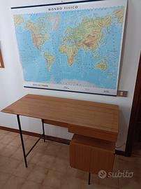 Scrivania in formica modernariato 900