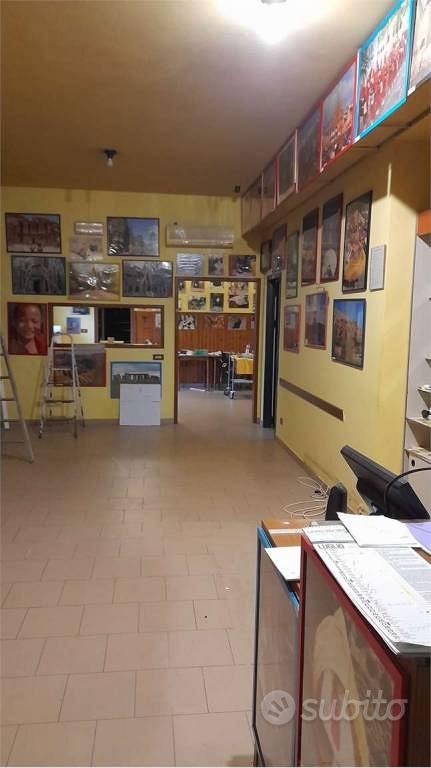Immobile di 220 m² con più di 5 locali a Castelfra - Altro