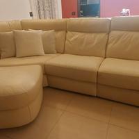 Divano in vera pelle Doimo, movimento Relax