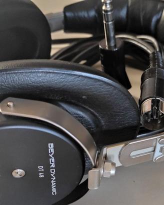 Beyerdynamic DT 48 ( 200 ohms )