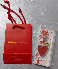 PORTACHIAVI FERRARI CUORE UFFICIALE CON SHOP BAG