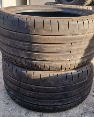 2 Pneumatici 325/35 R22 Pirelli Pzero Mo