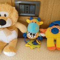 Tre pupazzetti per neonato