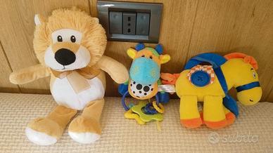 Tre pupazzetti per neonato