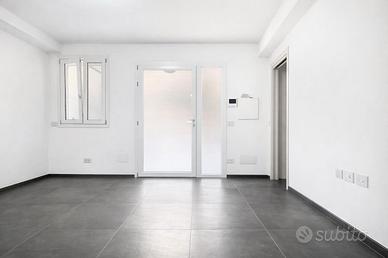 Nuovissimo trilocale al piano terra