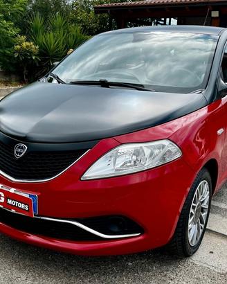 Lancia Ypsilon 1.2 69 CV 5 porte GPL Ecochic Silve