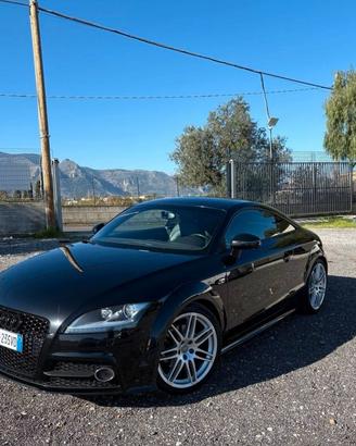Audi TT Coupé 2.0 TDI quattro Advanced plus