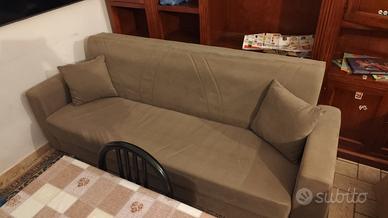 annuncio divani 
