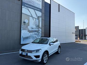 Volkswagen Touareg 3.0 TDI 204 CV tiptronic BlueMo