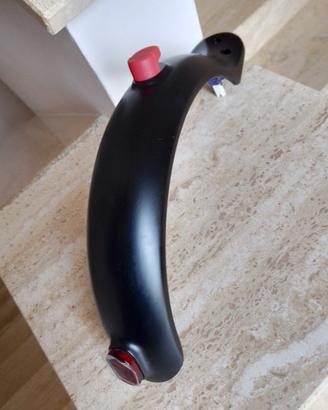 Parafango posteriore monopattino Xiaomi m365