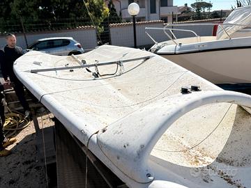 Barca 49er solo scafo