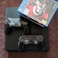 Consolle ps4 + 2 pad + 6 giochi
